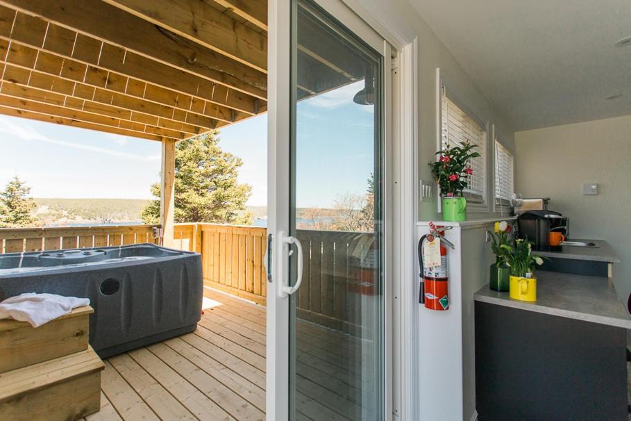 Whale House Guest House Mobile Luaran gambar