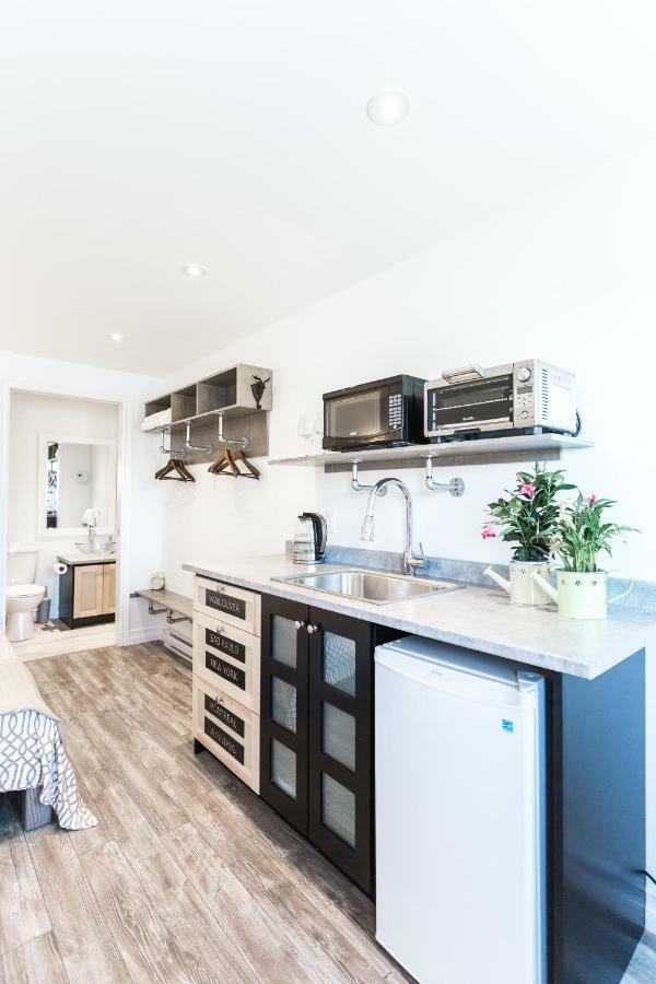 Whale House Guest House Mobile Luaran gambar