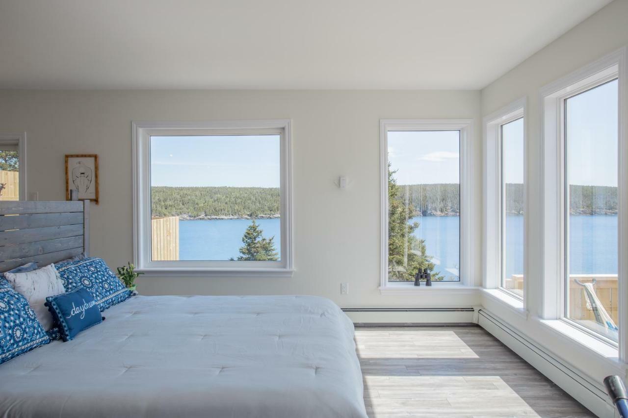 Whale House Guest House Mobile Luaran gambar
