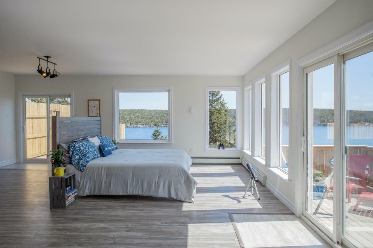 Whale House Guest House Mobile Luaran gambar